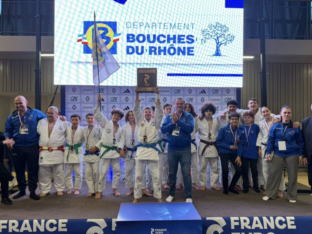 Image de l'actu 'Championnat de France par équipe de département : le doublé pour les masculins du Comité 13 !'