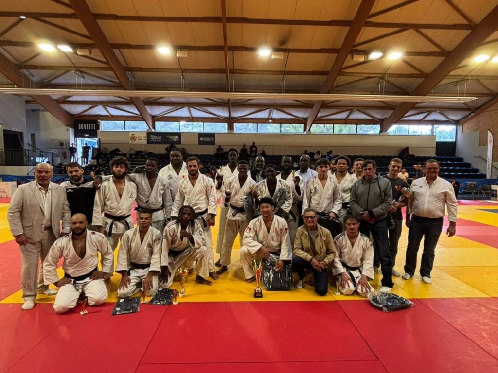 Image de l'actu 'Tournoi international de Venelles par équipe Label A'