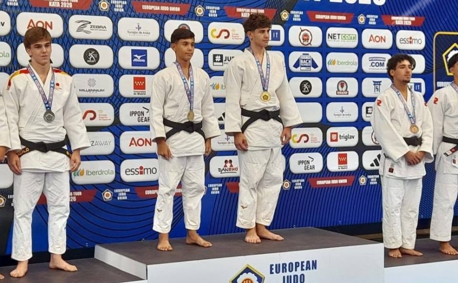Une médaille internationnale en kata cadets pour le Fos judo-jujitsu
